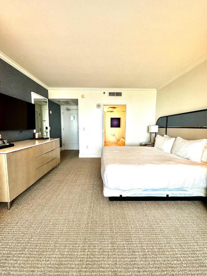 Fontainebleau Miami Beach,Tresor Exteriör bild