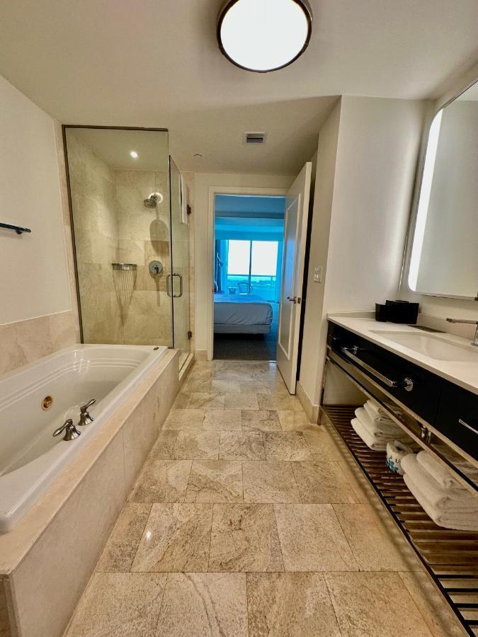 Fontainebleau Miami Beach,Tresor Exteriör bild
